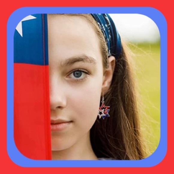 New Gorgeous Rhinestone Enamel Patriotic American Triple Star Earrings - Picture 5 of 8